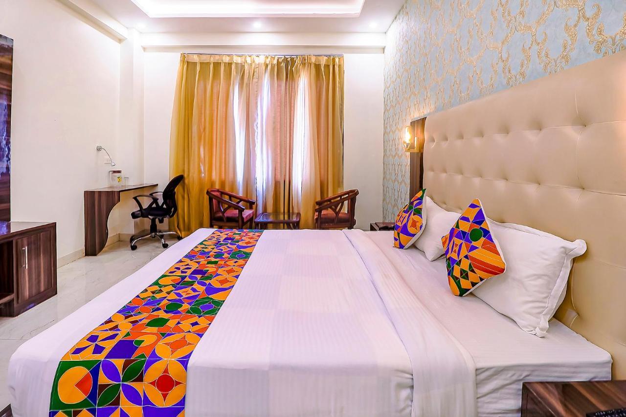 Fabhotel Swess Grand Agra  Exterior photo