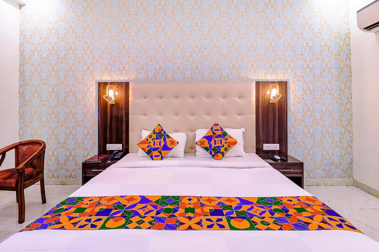 Fabhotel Swess Grand Agra  Exterior photo